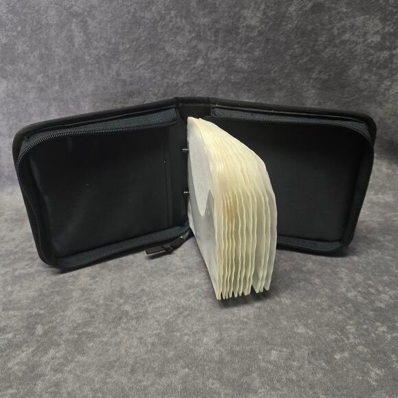 Case Logic Black CD Carrying Case Holds 24 DVD CD Music Movies - Picture 2 of 8